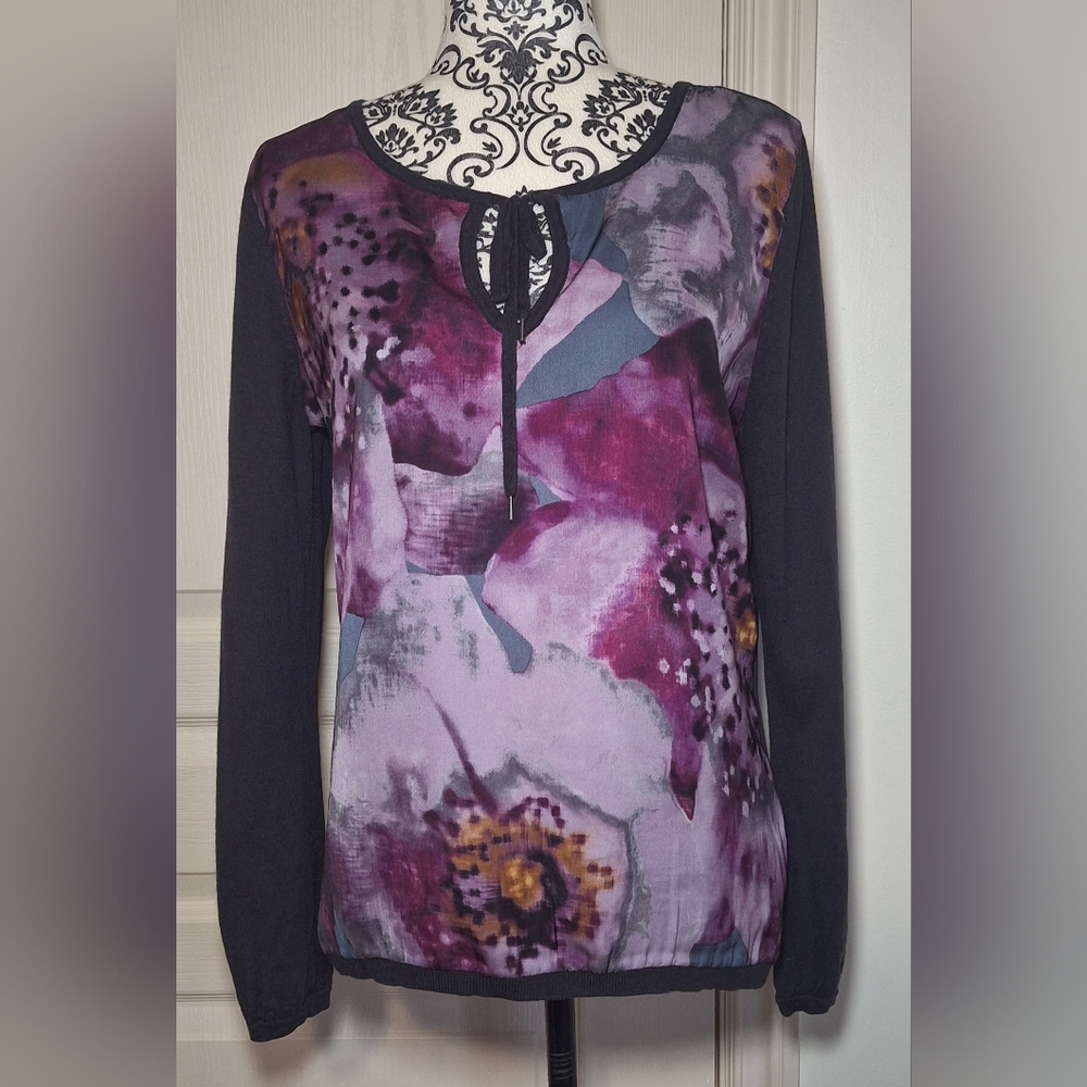 Mexx size Large sweater
